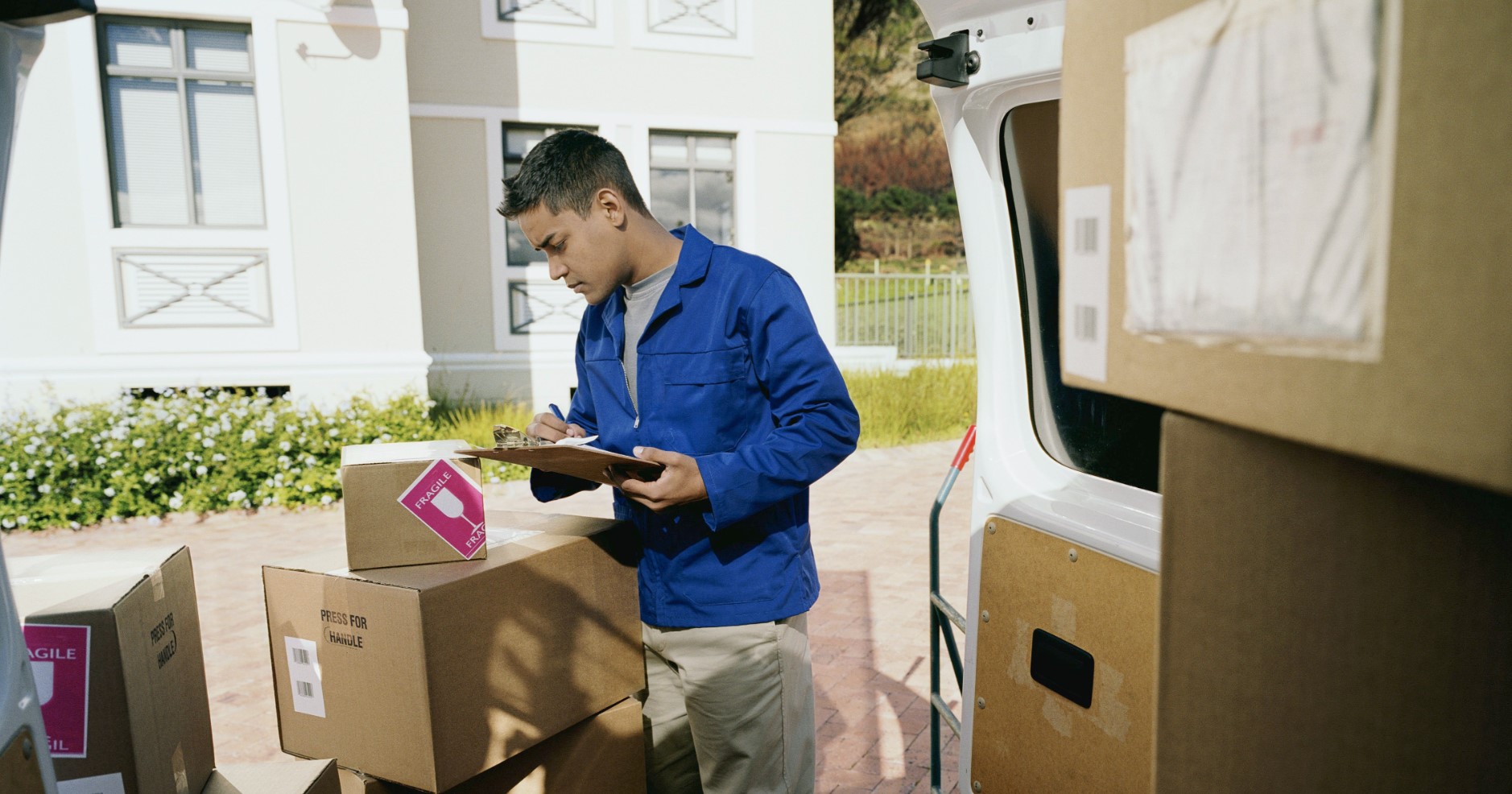 The Importance of Hiring Licensed and Insured Ajax Movers: What You Need to Know